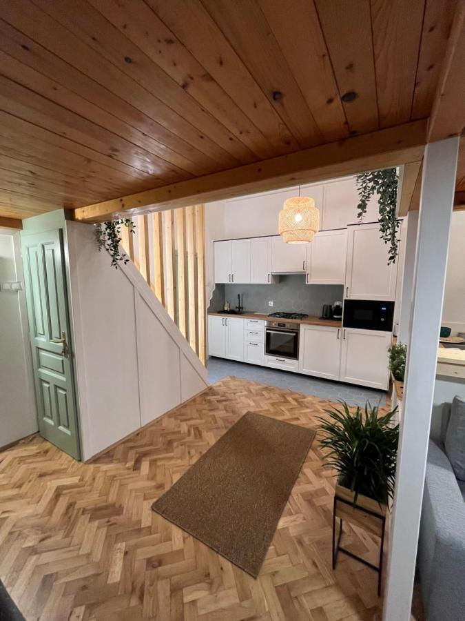 Bocskai Apartman Szeged Exteriör bild
